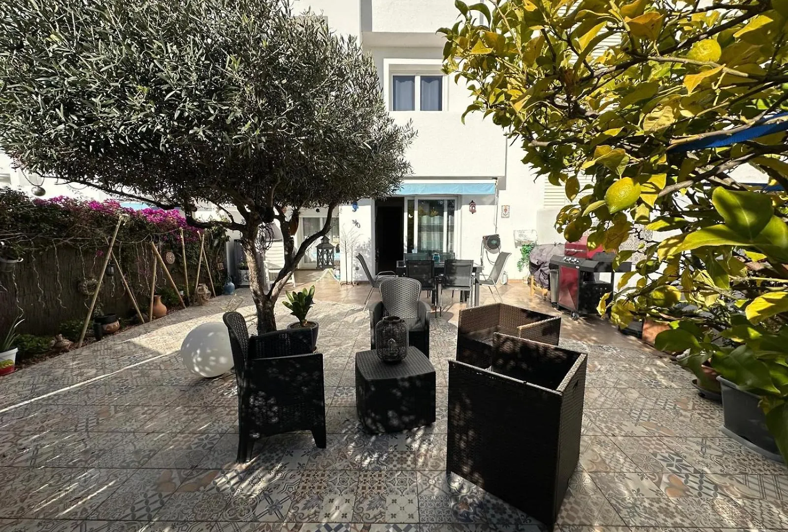 Bonito Apartamento Con Gran Terraza Y Piscina Comunitaria Roses Apartment