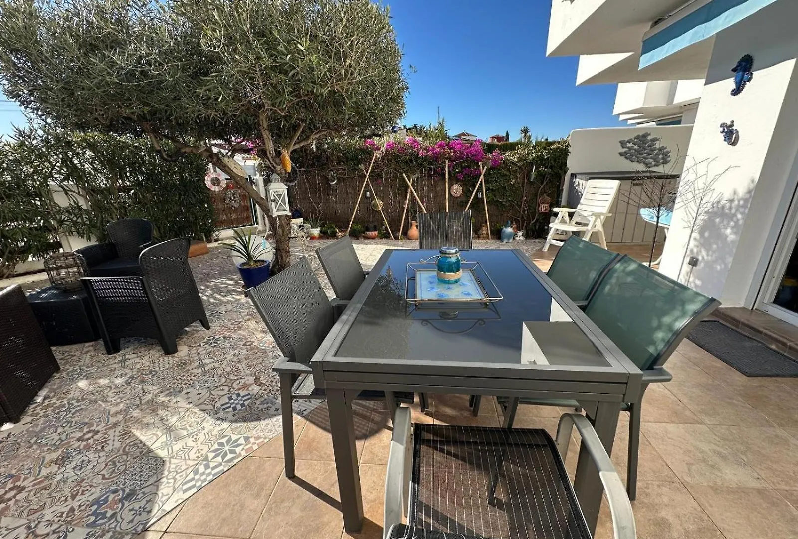 Bonito Apartamento Con Gran Terraza Y Piscina Comunitaria Roses Apartment