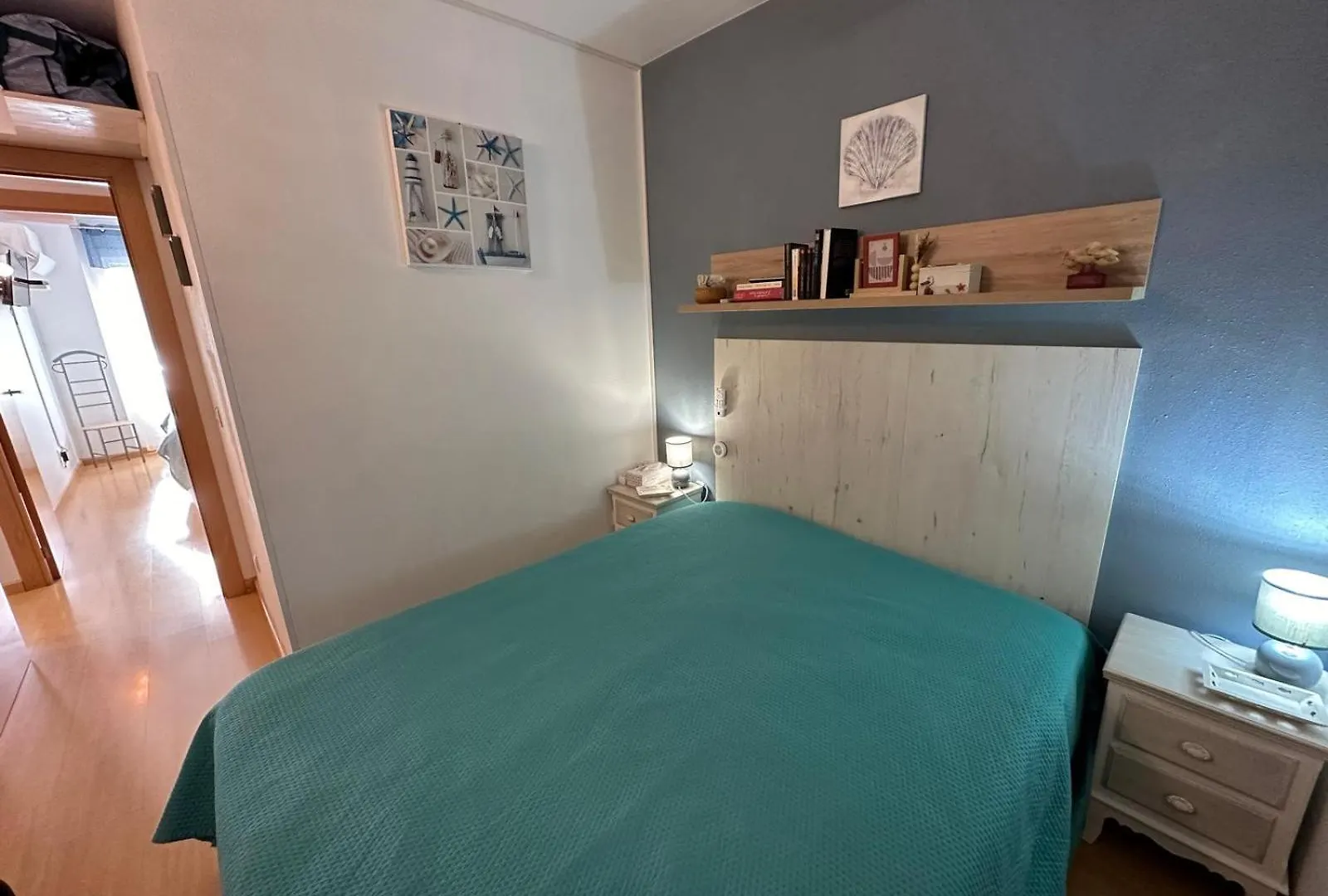 Bonito Apartamento Con Gran Terraza Y Piscina Comunitaria Roses 0*,