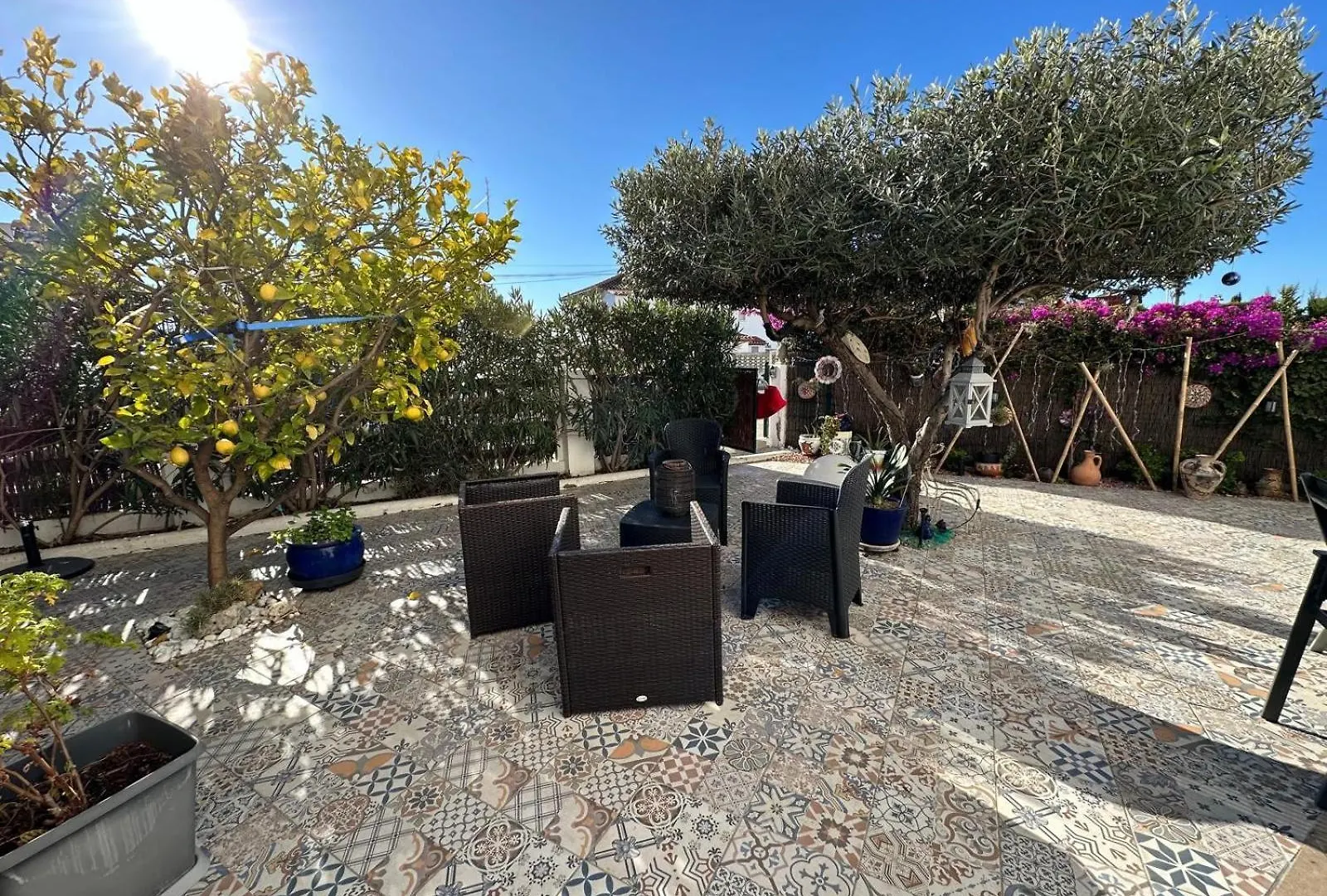 Bonito Apartamento Con Gran Terraza Y Piscina Comunitaria Roses